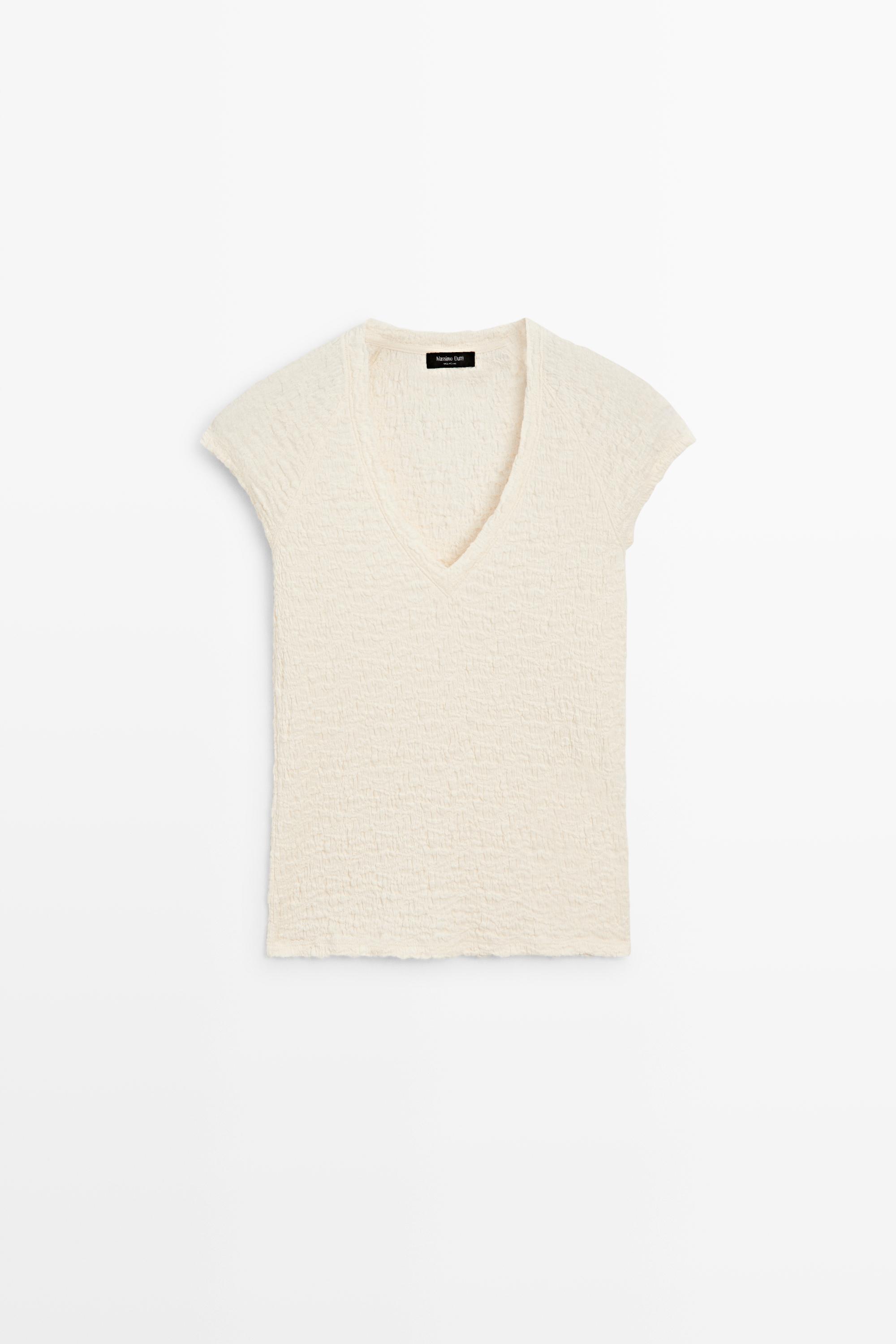 Textured V-neck T-shirt
